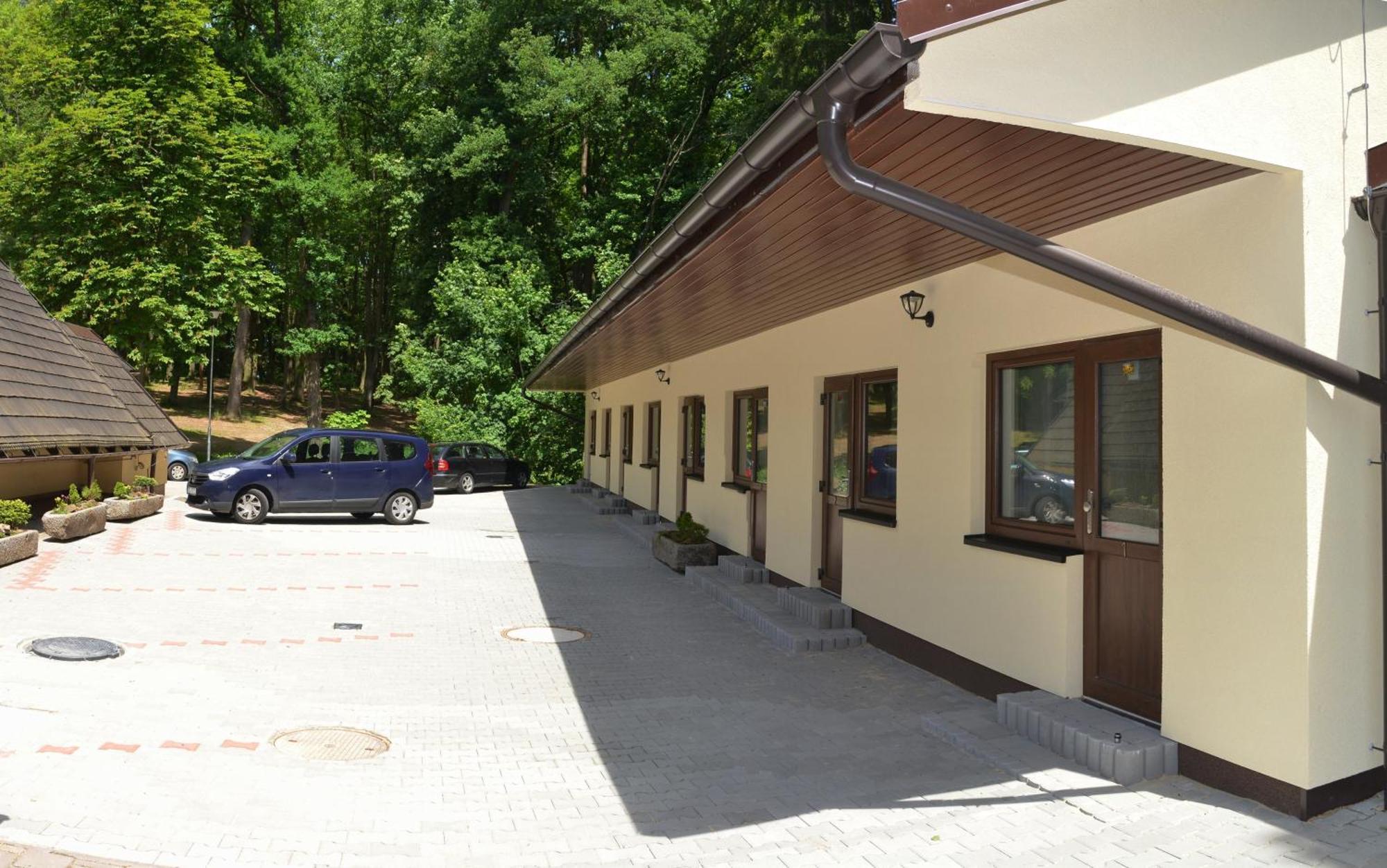 Penzion A Restaurace Pintovka Tabor Exterior photo